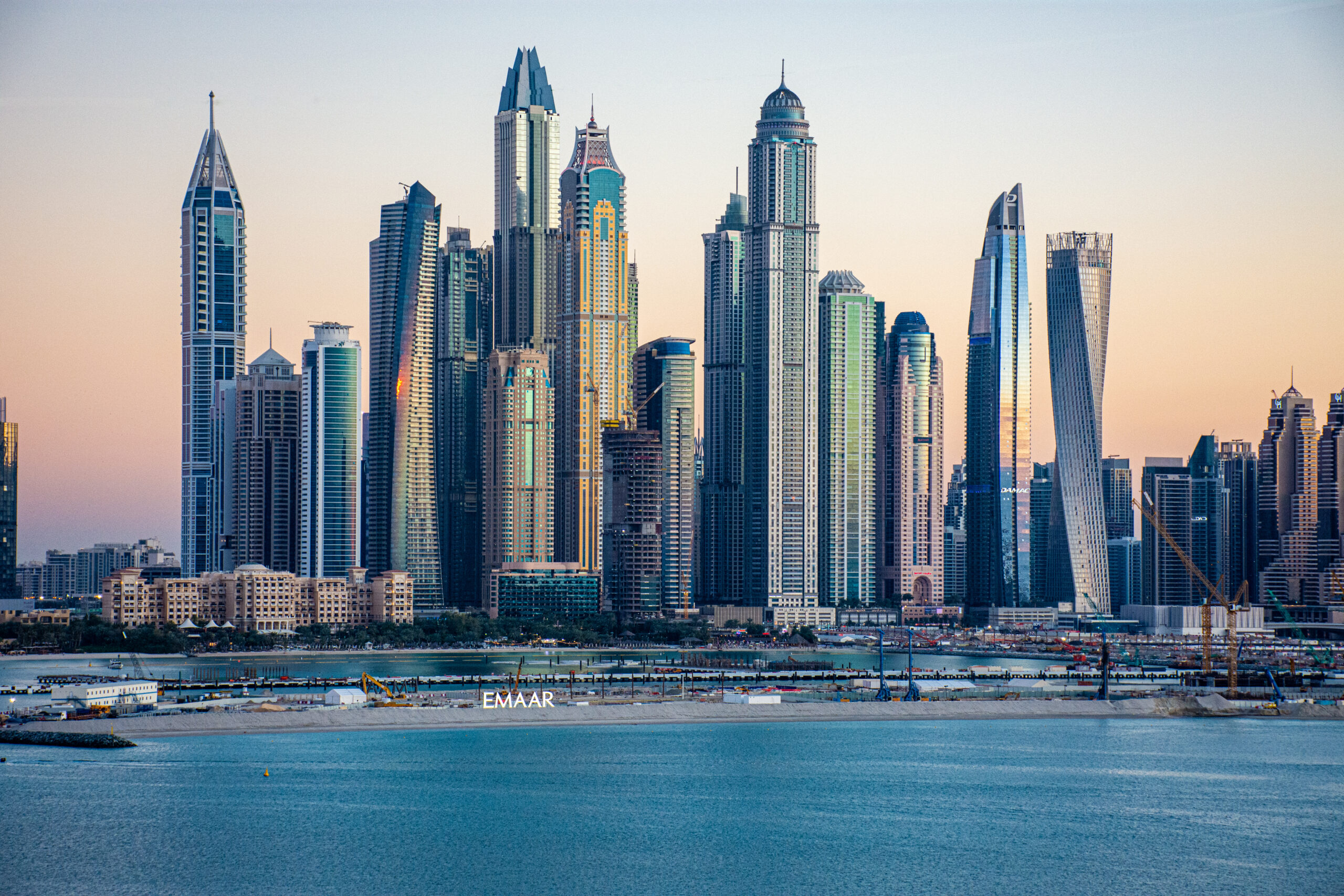 Overcoming Dubai’s IT Talent Crunch: A Startup Survival Guide